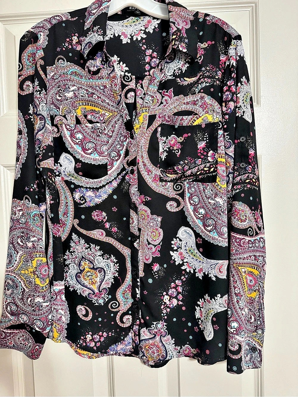 Express Paisley Button Down in Black & Pink Size Large